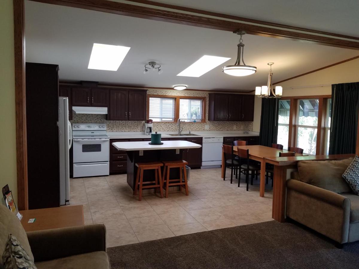Black Hawk Motel & Suites Wisconsin Dells Εξωτερικό φωτογραφία