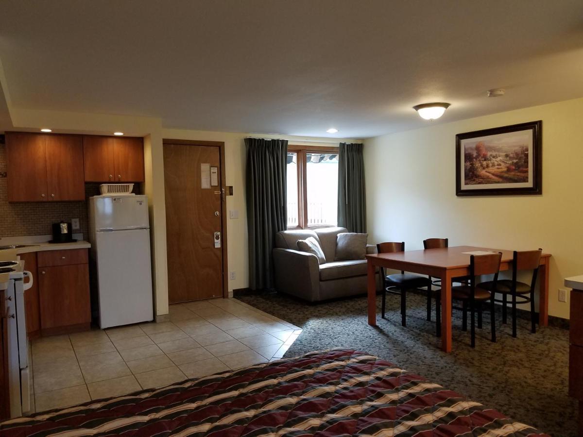 Black Hawk Motel & Suites Wisconsin Dells Εξωτερικό φωτογραφία