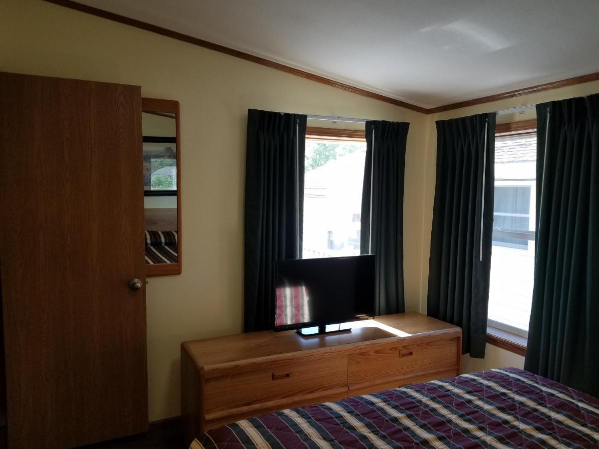 Black Hawk Motel & Suites Wisconsin Dells Εξωτερικό φωτογραφία
