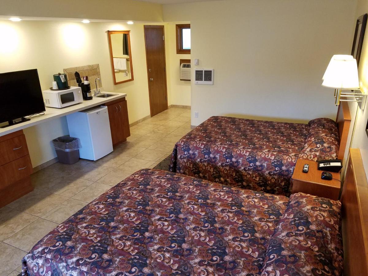 Black Hawk Motel & Suites Wisconsin Dells Εξωτερικό φωτογραφία