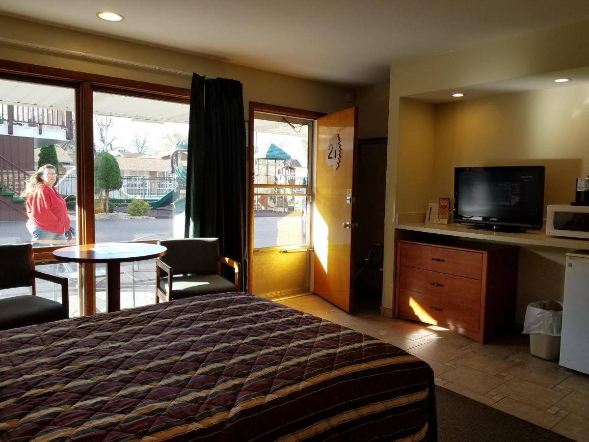 Black Hawk Motel & Suites Wisconsin Dells Εξωτερικό φωτογραφία