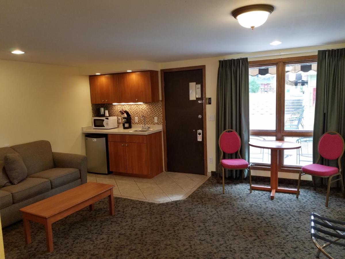 Black Hawk Motel & Suites Wisconsin Dells Εξωτερικό φωτογραφία