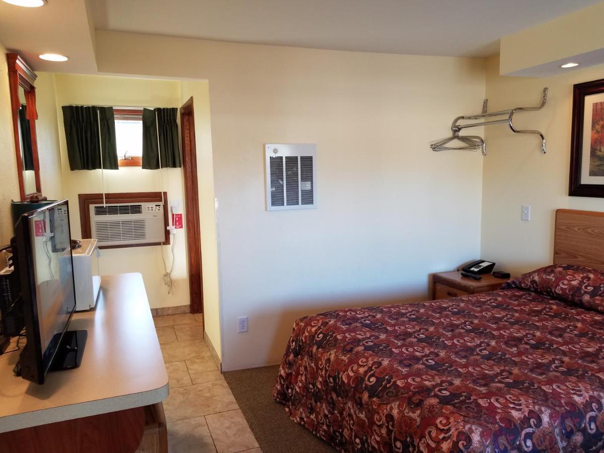 Black Hawk Motel & Suites Wisconsin Dells Εξωτερικό φωτογραφία