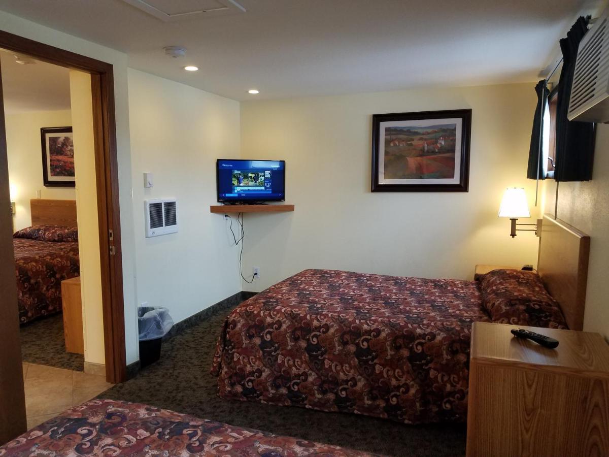 Black Hawk Motel & Suites Wisconsin Dells Εξωτερικό φωτογραφία