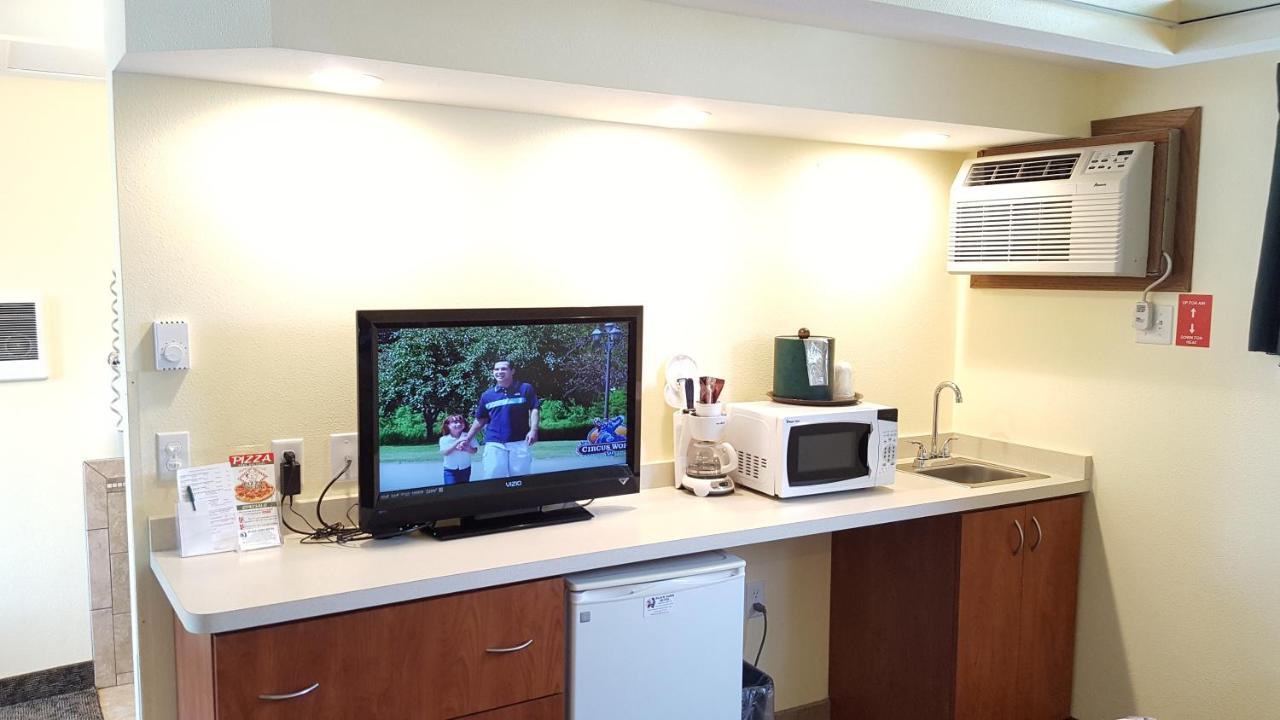 Black Hawk Motel & Suites Wisconsin Dells Εξωτερικό φωτογραφία